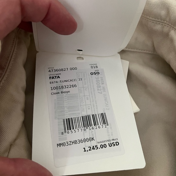 Max Mara new with tags Garbardine cape - Picture 10 of 11